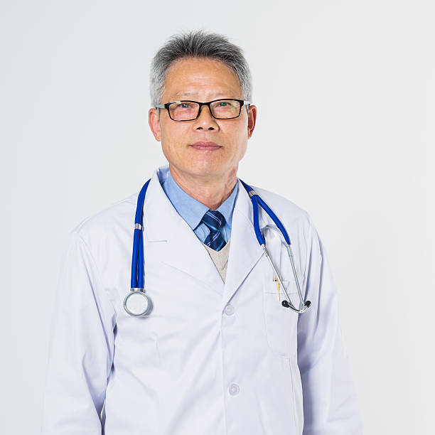 <em>Dr. Raymond Zhou</em>